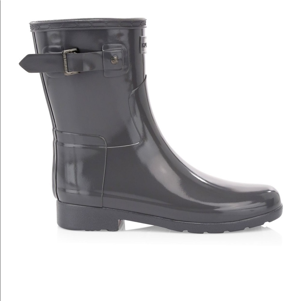 New in Box Hunter Refined Short Gloss Rain Boot